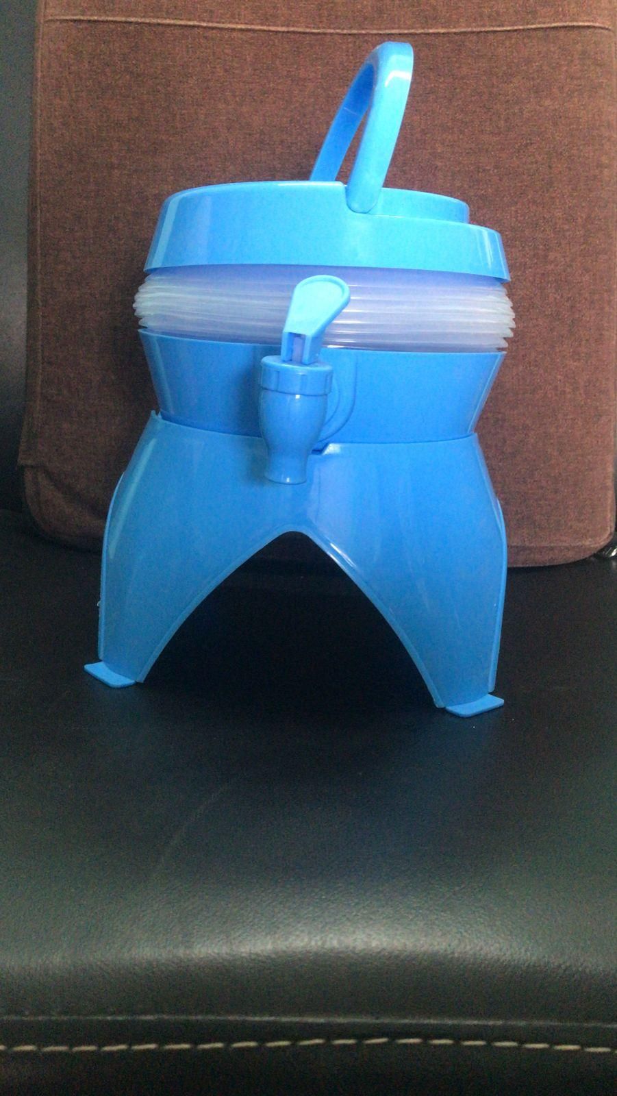 Collapsible Water Bucket with Spout